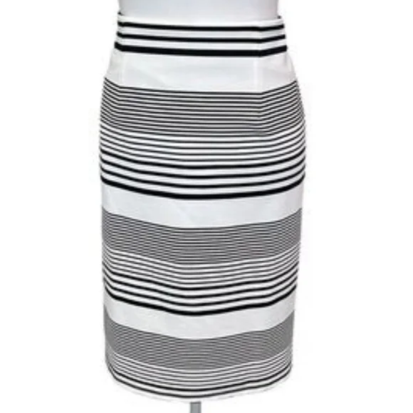 Chico's Black and White Striped Skirt, 1.5, NWOT ✔️ - Picture 7 of 10